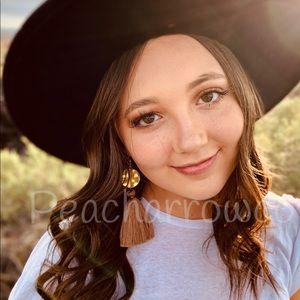 the ZARAH style handmade tassel earrings